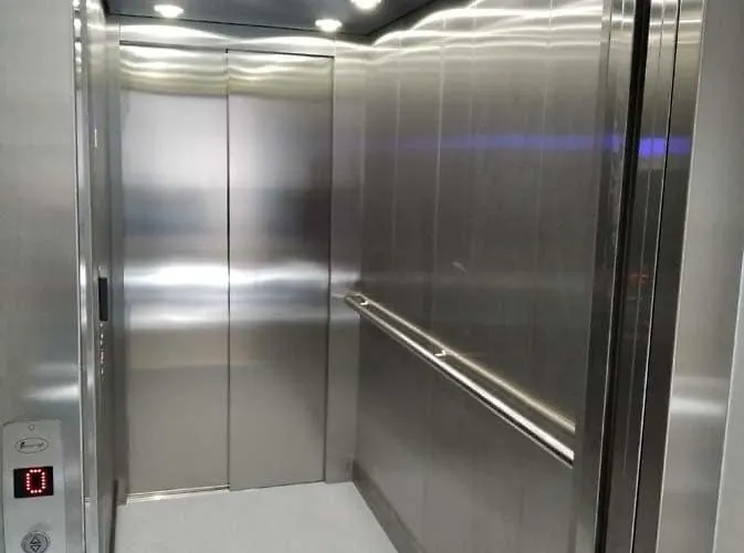 Urban Hideaway Apartman *